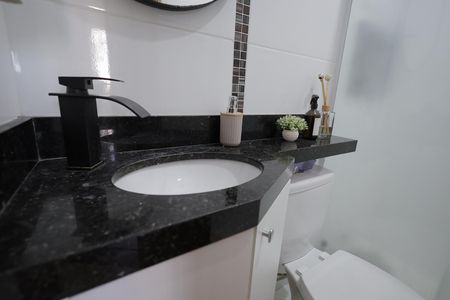 Apartamento à venda com 100m², 2 quartos e 1 vagaBanheiro 1