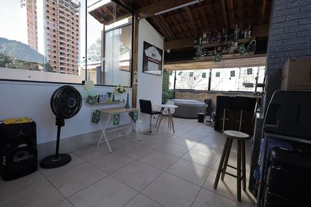 Apartamento à venda com 100m², 2 quartos e 1 vagaCobertura