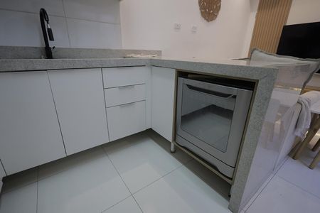Apartamento à venda com 100m², 2 quartos e 1 vagaCozinha