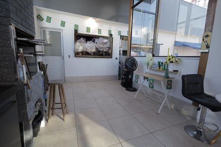 Apartamento à venda com 100m², 2 quartos e 1 vagaCobertura