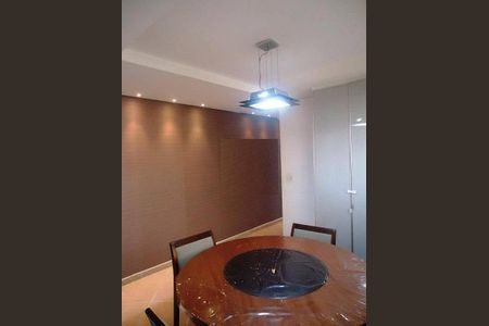 Casa à venda com 3 quartos, 230m² em Jardim Ester, São Paulo
