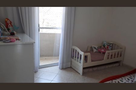 Casa à venda com 3 quartos, 230m² em Jardim Ester, São Paulo