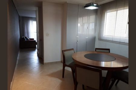 Casa à venda com 3 quartos, 230m² em Jardim Ester, São Paulo