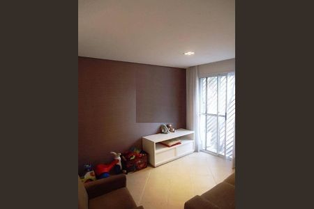 Casa à venda com 3 quartos, 230m² em Jardim Ester, São Paulo