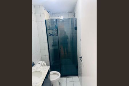 Banheiro de apartamento para alugar com 2 quartos, 50m² em Belenzinho, São Paulo