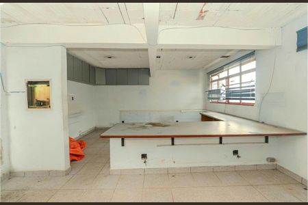 Casa para alugar com 2 quartos, 380m² em Chácara Santo Antônio (Zona Sul), São Paulo