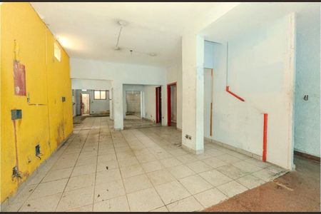 Casa para alugar com 2 quartos, 380m² em Chácara Santo Antônio (Zona Sul), São Paulo