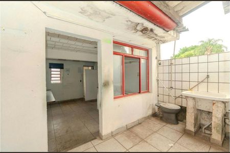 Casa para alugar com 380m², 2 quartos e sem vaga