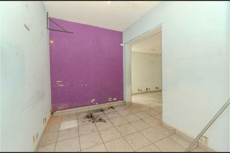 Casa para alugar com 380m², 2 quartos e sem vaga