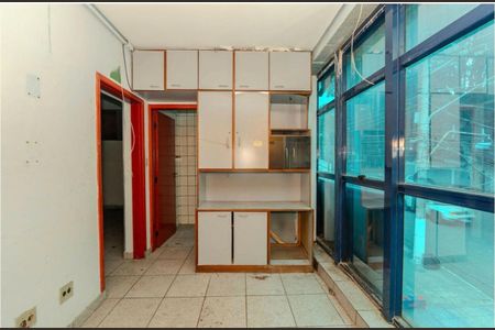 Casa para alugar com 380m², 2 quartos e sem vaga