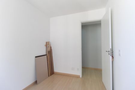 Quarto 2 de apartamento para alugar com 2 quartos, 40m² em Itaquera, São Paulo