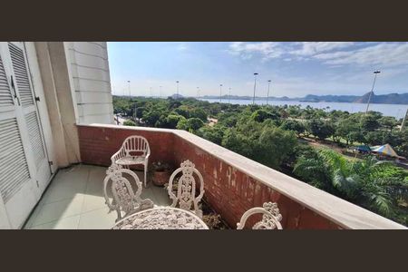 Apartamento à venda com 260m², 4 quartos e sem vaga