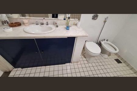 Apartamento à venda com 260m², 4 quartos e sem vaga