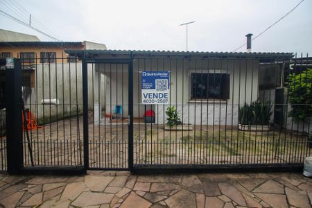 Fachada de casa à venda com 3 quartos, 360m² em Aberta dos Morros, Porto Alegre