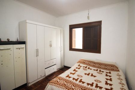 Casa à venda com 360m², 3 quartos e 5 vagas Casa à venda com 360m², 3 quartos e 5 vagasQuarto 2