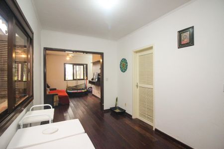Casa à venda com 360m², 3 quartos e 5 vagas Casa à venda com 360m², 3 quartos e 5 vagasSala de Jantar