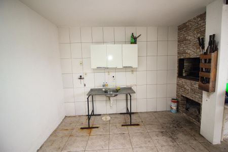 Casa à venda com 360m², 3 quartos e 5 vagas Casa à venda com 360m², 3 quartos e 5 vagasVaranda