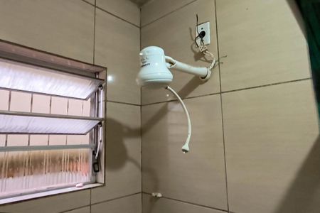 Banheiro 1 de casa à venda com 3 quartos, 360m² em Aberta dos Morros, Porto Alegre