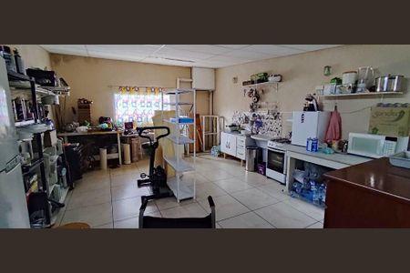 Casa à venda com 120m², 2 quartos e 2 vagas
