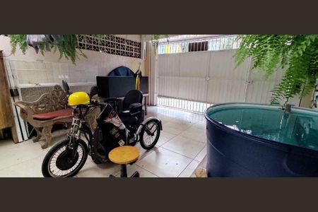 Casa à venda com 120m², 2 quartos e 2 vagas