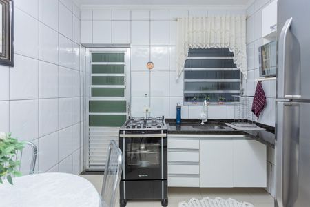 Casa para alugar com 213m², 3 quartos e 2 vagasCozinha