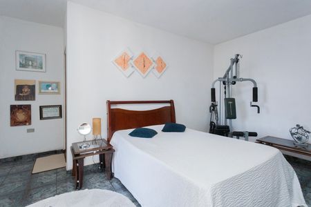 Casa para alugar com 213m², 3 quartos e 2 vagasSuíte