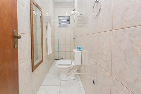 Casa para alugar com 213m², 3 quartos e 2 vagasBanheiro da Suíte