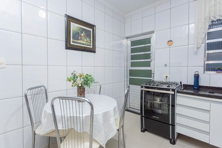 Casa para alugar com 213m², 3 quartos e 2 vagasCozinha