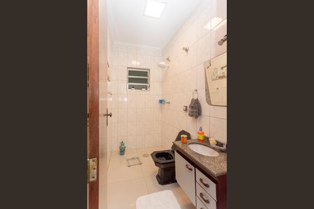 Casa para alugar com 213m², 3 quartos e 2 vagasBanheiro