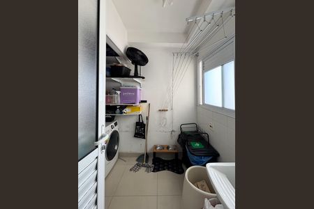 Apartamento à venda com 107m², 3 quartos e 2 vagasÁrea de Serviço