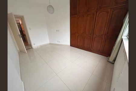 Apartamento à venda com 125m², 3 quartos e 1 vaga