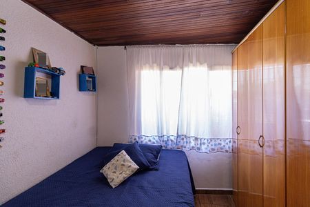 Casa à venda com 220m², 3 quartos e 4 vagasQuarto 2