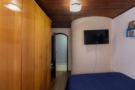 Casa à venda com 220m², 3 quartos e 4 vagasQuarto 2