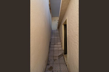 Casa à venda com 220m², 3 quartos e 4 vagasEscada