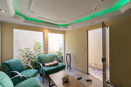 Sala de casa à venda com 3 quartos, 220m² em Parque Cruzeiro do Sul, São Paulo