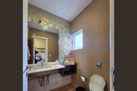 Casa à venda com 4 quartos, 500m² em Adalgisa, São Paulo