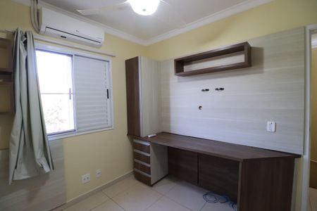 Casa para alugar com 105m², 3 quartos e 2 vagasQuarto 2