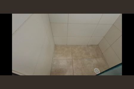 Casa para alugar com 105m², 3 quartos e 2 vagas Casa para alugar com 105m², 3 quartos e 2 vagasBanheiro social