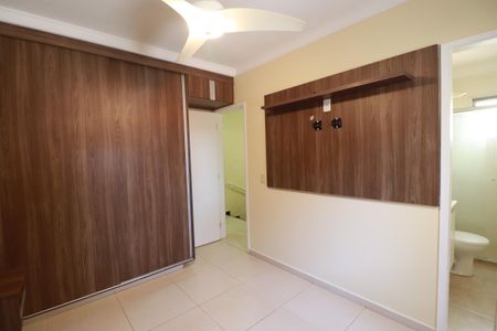 Casa para alugar com 105m², 3 quartos e 2 vagasSuite 