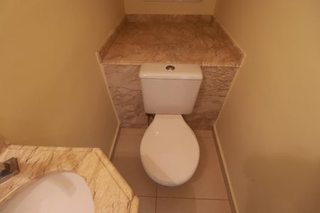 Casa para alugar com 105m², 3 quartos e 2 vagasLavabo 
