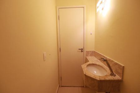 Casa para alugar com 105m², 3 quartos e 2 vagasLavabo 