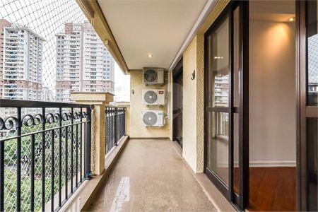 Apartamento à venda com 4 quartos, 131m² em Brooklin, São Paulo