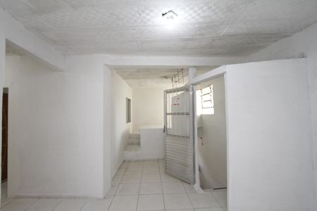 Casa para alugar com 80m², 2 quartos e sem vagasala