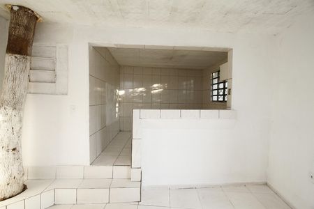 Casa para alugar com 80m², 2 quartos e sem vagaÁrea de Serviço