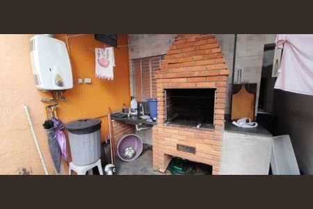 Casa à venda com 3 quartos, 200m² em Jardim Maria Lucia, São Paulo