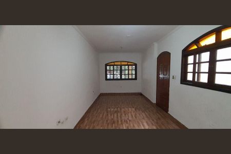 Casa à venda com 200m², 3 quartos e 3 vagas