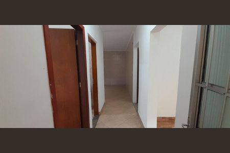 Casa à venda com 200m², 3 quartos e 3 vagas