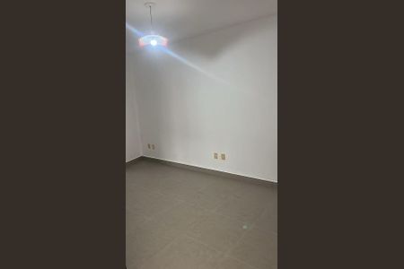 Casa à venda com 2 quartos, 192m² em Parque Cruzeiro do Sul, São Paulo