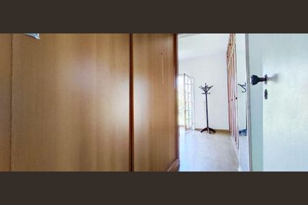 Casa à venda com 3 quartos, 210m² em Butantã, São Paulo