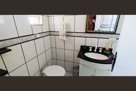 Casa à venda com 3 quartos, 210m² em Butantã, São Paulo